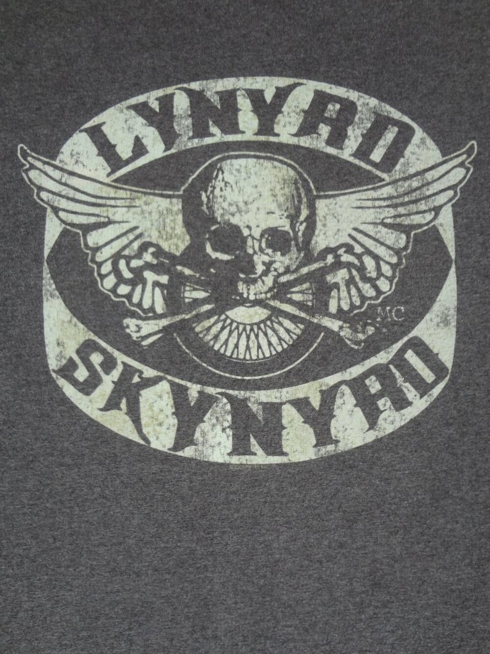 VINTAGE LYNYRD SKYNYRD SKULL WINGS SOUTHERN ROCK BAND - GRAY MEDIUM T-SHIRT L713
